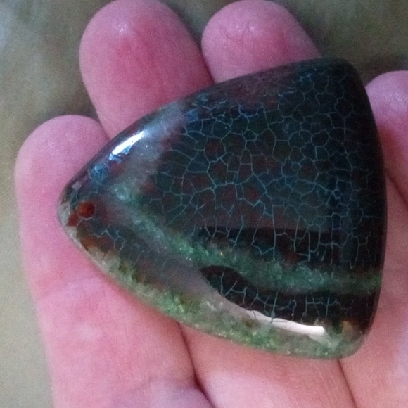 Fire Agate Quartz Pendant - Picture 2 of 4